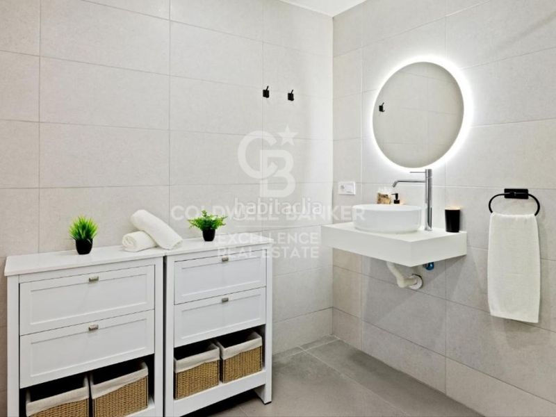 Foto 06fed69a-f3d3-4b0d-ade5-f560c4ead83a. Apartament a Nou Campanar Valencia