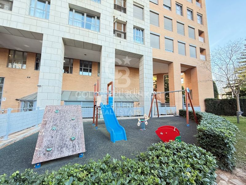 Foto 009f80d5-e204-4d95-83b3-a99cc7a1b6a2. Pis amb piscina a Ciutat de les Ciències i de les Arts - Justicia Valencia
