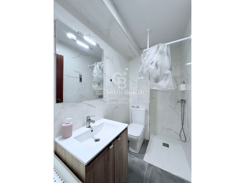 Foto 73d0144d-d90e-4eb0-9846-3c811d134c66. Casa amb aparcament a Serra