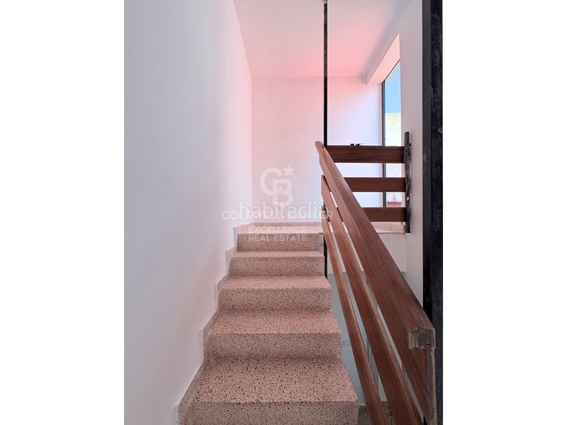 Foto b6ec3a8e-35aa-4bd7-896f-03d9ae43bd96. Casa amb aparcament a Serra