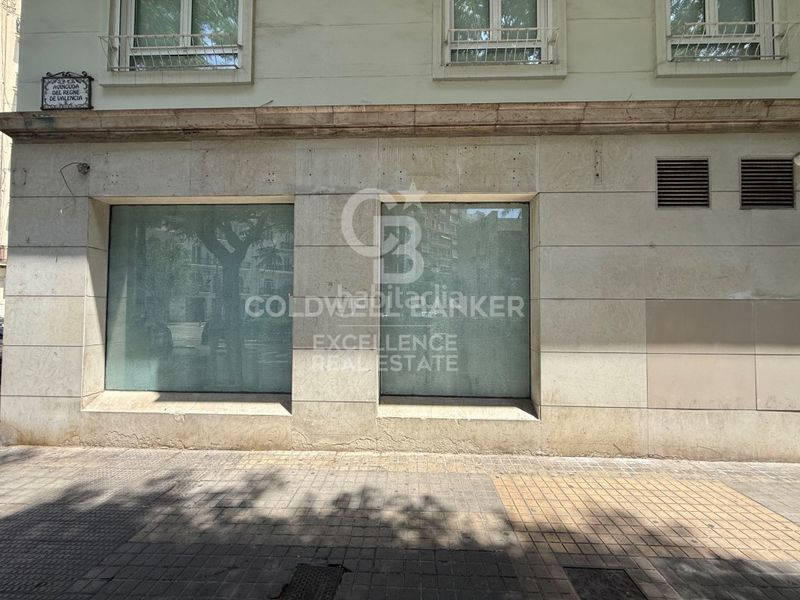 Foto 40d90426-9d12-47a9-9a5c-63ba4fcf351c. Local comercial a Gran Via Valencia