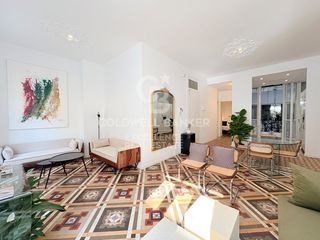Lloguer Pis  Calle luis vives. Residencia premium junto a calle de la paz . diseño y patrimonio