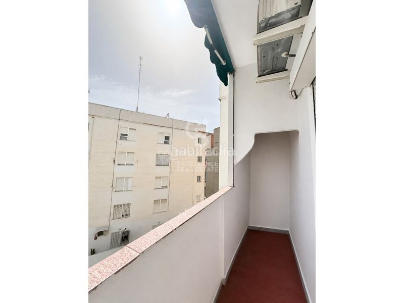 Foto 70f29635-6b70-41b9-9b27-384daf99491f. Pis a Mont Olivet Valencia