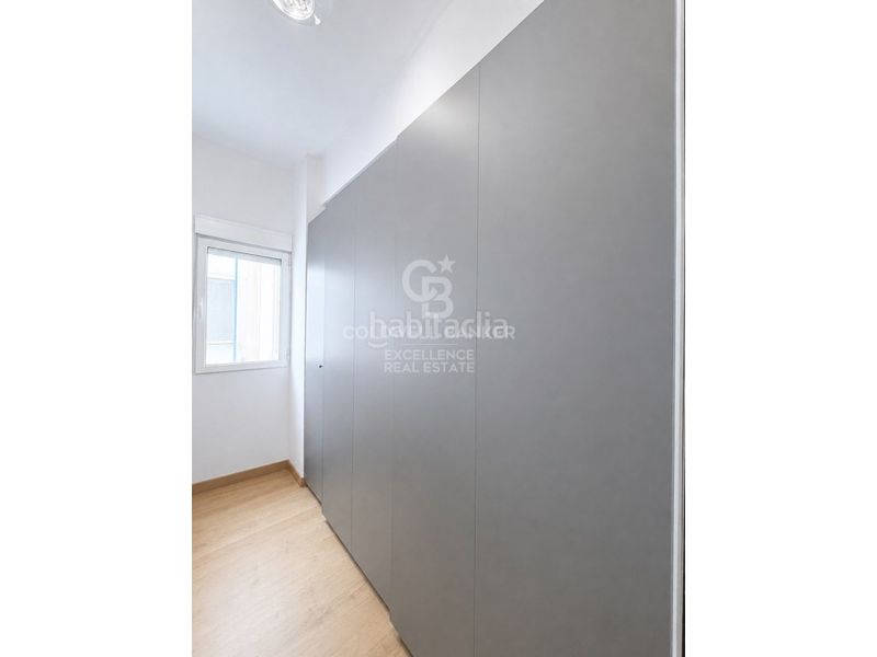 Foto f03ad8df-f7d0-4af1-9133-bfede49efb86. Pis a Mont Olivet Valencia