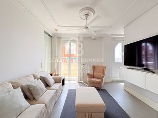 Flat  Gran via fernando catolico. Elegante piso de diseño con esencia señorial y reforma integral