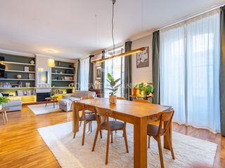 Pis  Calle musico jose iturbi. Elegante piso de 145m2 muy luminoso y con balcón en la xerea