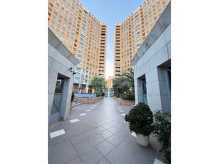 Location Appartement  Avenida professor lopez piñero. Amplio piso con vistas despejadas en ciudad de las artes y las c