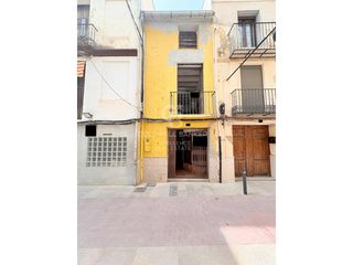Casa adossada a Calle Obispo Climent