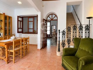 Miete Haus  Calle venerable beferull. Casa tradicional con patio y encanto mediterráneo en alquiler en