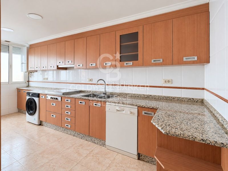 Foto 7c262aa5-8a9a-40da-8d7b-4d2eeabe6ccb. Etagenwohnung mit heizung in Arrancapins Valencia