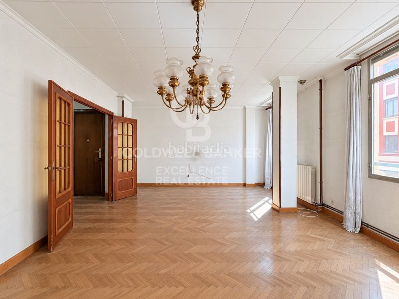 Foto a5459384-d40f-44f9-8614-3b2ce3fcbc27. Etagenwohnung mit heizung in Arrancapins Valencia