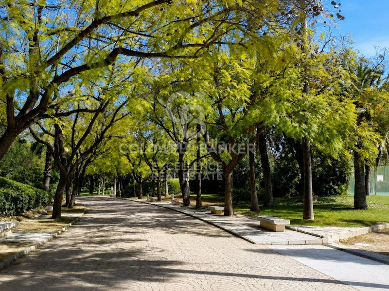 Foto 52e2255a-7eb2-45da-9891-0e165397f1c8. Pis amb aparcament a La Petxina Valencia