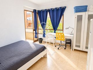 Pis  Plaza honduras. Piso 5 habitaciones venta valencia