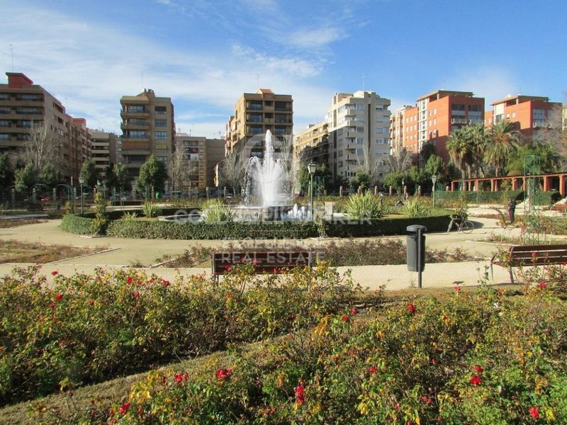 Foto 322782aa-2aea-42f0-b1a2-5f062fb7ca21. Pis a Morvedre Valencia