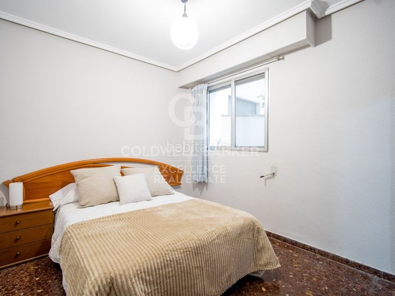 Foto ae969bbc-1a0a-443c-b3dd-768ed41d96ae. Pis a Morvedre Valencia