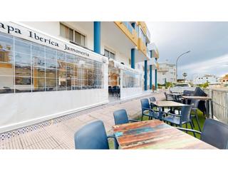 Geschäftsraum  N/a. Barrestaurante en pleno funcionamiento  vivienda en planta super