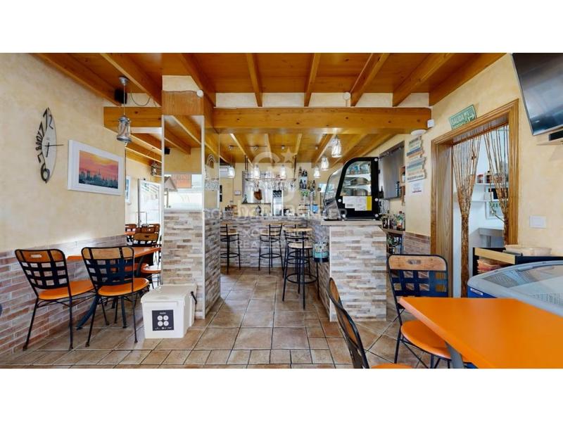 Foto 1749c136-3021-45c7-9d30-8da644a65b46. Local comercial a Oliva nova Oliva