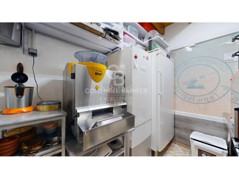 Foto 1c4f6c4b-c3a2-4cc6-894a-c1bc2dd56bb5. Local comercial a Oliva nova Oliva