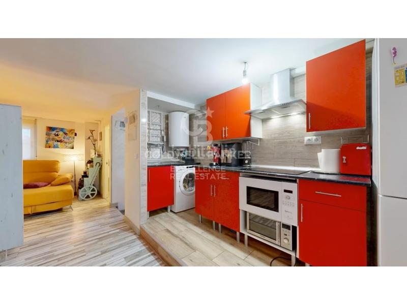 Foto 5742e395-0c55-4b6c-b94f-57d40e9b8496. Local comercial a Oliva nova Oliva