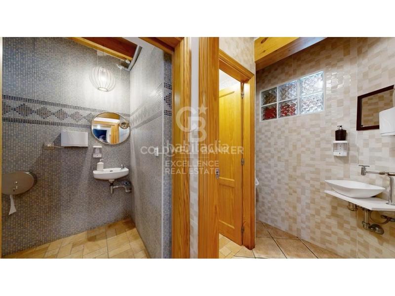 Foto 57f218a9-f38f-4e8a-9621-ff40a0e6ac0e. Local comercial a Oliva nova Oliva