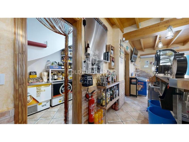 Foto b6b77afb-69ca-4470-a81a-6b9b9e249147. Local comercial a Oliva nova Oliva