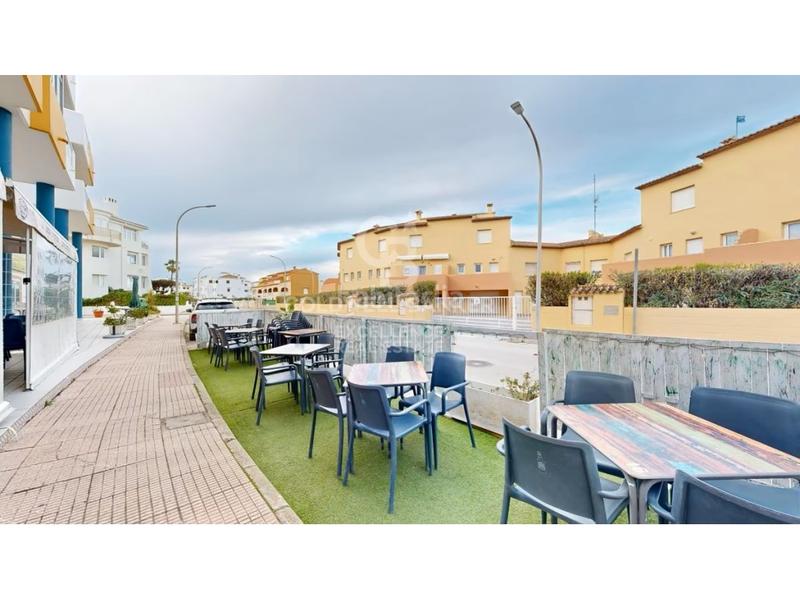 Foto d6e8177b-f71c-4fb1-a50b-afe1ade6f1c0. Local comercial a Oliva nova Oliva