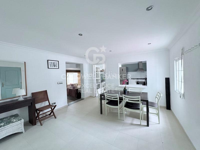 Foto d401df78-ed5b-450d-8add-56e974727652. Xalet amb aparcament piscina a Riba - roja de Túria