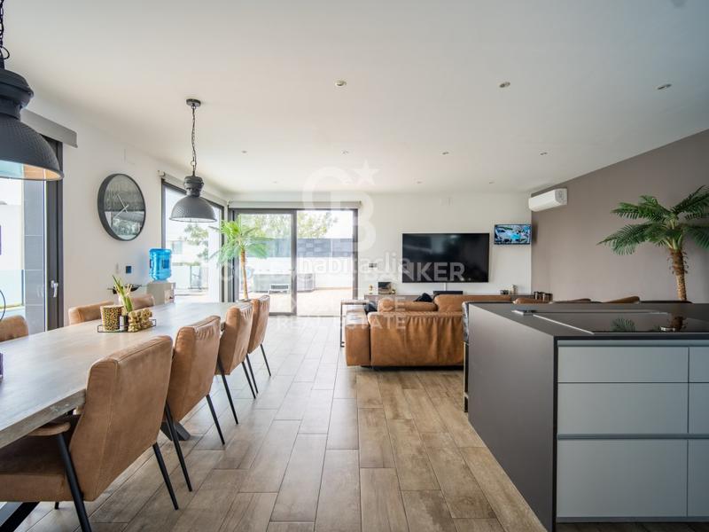 Foto 4d843b19-de3a-49c1-bdc7-13112b4e5f1f. Casa impresionante villa de lujo con estilo moderno e ibicenco en urbanización exclusiva e en Calp