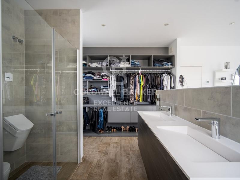 Foto 8fb0b4ce-c720-4466-b252-afe6e196a4bf. Casa impresionante villa de lujo con estilo moderno e ibicenco en urbanización exclusiva e en Calp