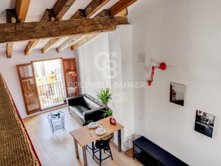Pis a El Carme. Bonito loft de diseño en edificio histórico, alta rentabilidad e