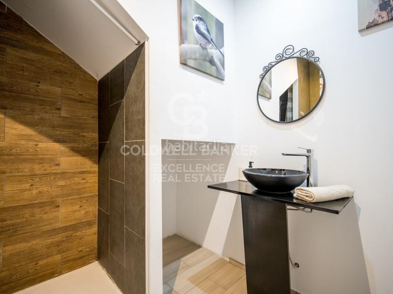 Foto 1984436a-b626-4e15-96cb-e4c026b13560. Local comercial a Centro Ciudad Paterna