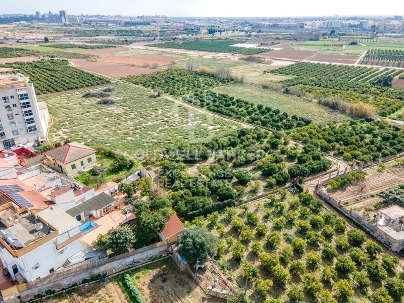 Foto 6ab4982e-6863-438d-af67-8472bec809ed. Local comercial a Centro Ciudad Paterna