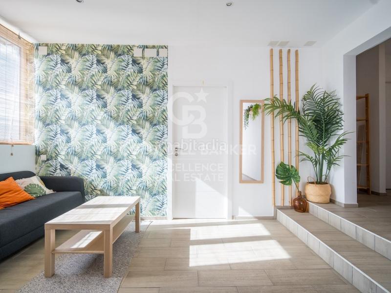 Foto d759dc05-3c70-4c55-8462-a38c7b7de10b. Local comercial a Centro Ciudad Paterna