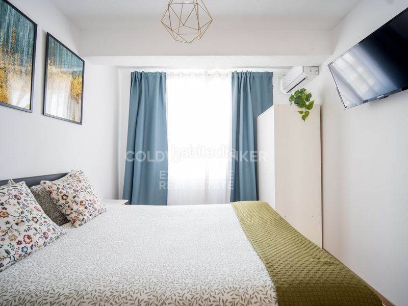 Foto 9a1b12a9-57fb-457e-a4b4-ecb348bd65f2. Local comercial hostal con licencia turística y rentabilidad del 10 en valencia. en Paterna