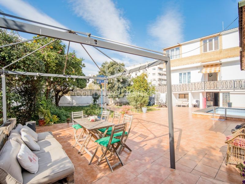 Foto eb10c49c-f591-4d96-b5de-7919e7b7b092. Local comercial hostal con licencia turística y rentabilidad del 10 en valencia. en Paterna