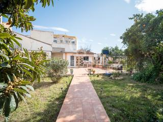 Local Comercial  N/a. Oportunidad única para inversores! hostal con rentabilidad del 1