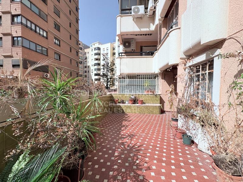 Foto cf609de8-4f53-42a7-94da-997c48ef35de. Appartamento con riscaldamento parcheggio in Jaume Roig Valencia