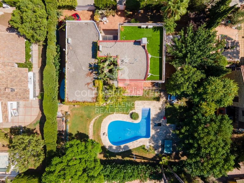 Foto d2de0bfd-6e52-419c-8c64-fdbf5c3a79b0. Casa amb calefacció aparcament piscina a Riba - roja de Túria