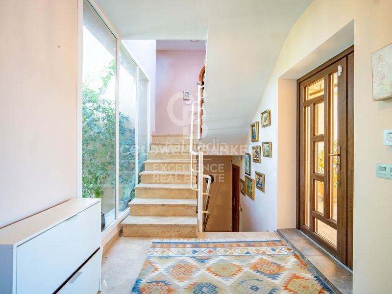 Foto fdf0b5f1-b9c1-454b-9adb-fb89e311e294. Casa amb calefacció aparcament piscina a Riba - roja de Túria