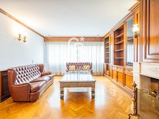 Appartement  Calle colon. Exclusivo piso señorial con 5 suites y garaje en calle colón