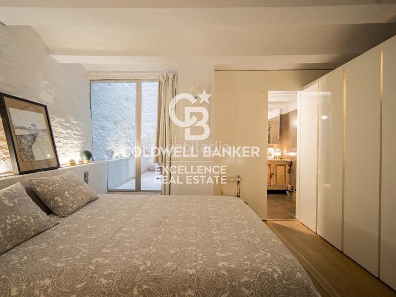 Foto 2ccc4bae-4eba-4f8a-9e03-ed4e96428df1. Dúplex  de diseño exclusivo junto al mercado central en Valencia