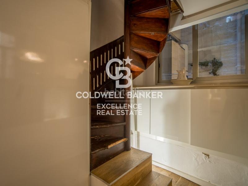 Foto 3f1c6ef3-eff3-4a7f-ba5d-2ba4928d783c. Dúplex  de diseño exclusivo junto al mercado central en Valencia