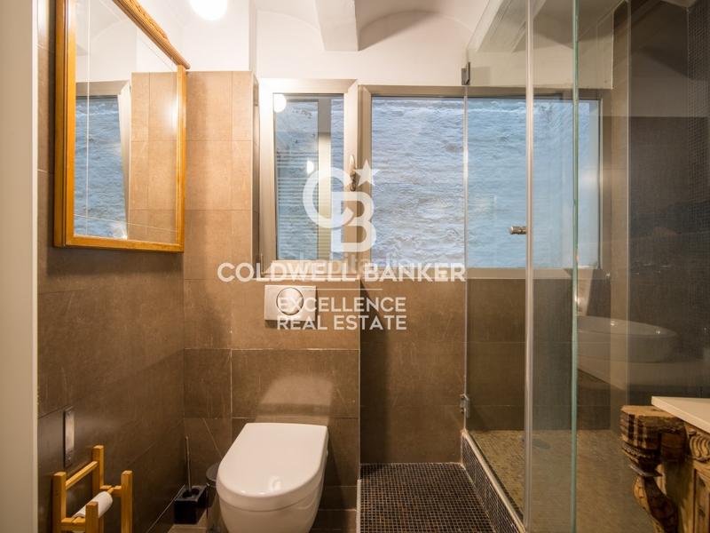 Foto f4e18a0d-066e-4a7e-86ac-d9fb6e91f62f. Dúplex  de diseño exclusivo junto al mercado central en Valencia