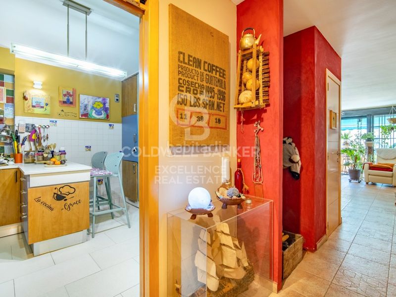 Dúplex con diseño contemporáneo y esencia mediterránea en juan llorens. en Valencia - Imagen 13