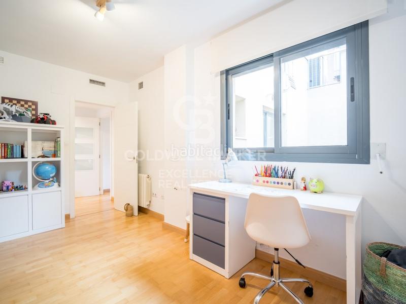 Foto 85abc402-8978-49ab-be55-c6bf16dc9516. Location attique avec parking dans Albors Valencia