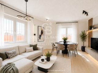 Penthouse  Carrer de la font roja. Fabuloso ático con terraza de 70 m y gran potencial en patraix.