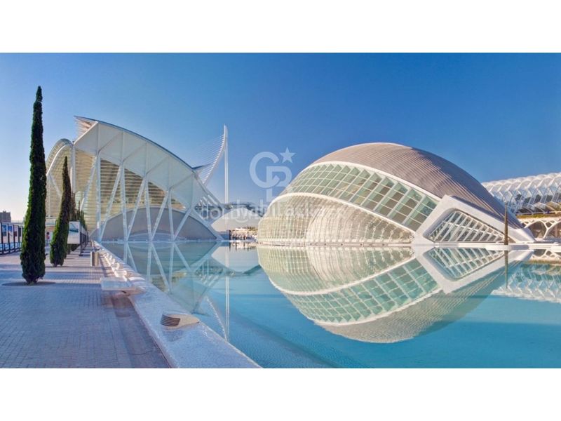 Piso amplio y luminoso piso de 4 dormitorios con garaje y trastero en abors. en Valencia - Imagen 34