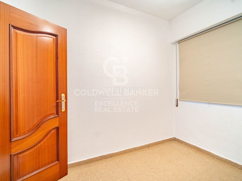 Piso de 133 m2 con balcón en plaza vicente iborra, El Carmen. ideal para inversores y familias en Valencia - Imagen 32