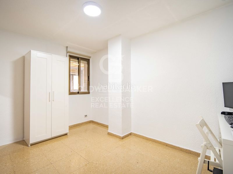 Piso de 133 m2 con balcón en plaza vicente iborra, El Carmen. ideal para inversores y familias en Valencia - Imagen 30