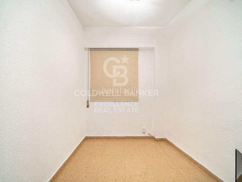 Piso de 133 m2 con balcón en plaza vicente iborra, El Carmen. ideal para inversores y familias en Valencia - Imagen 33